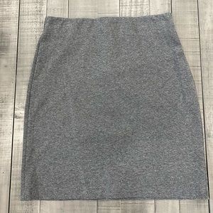 Women’s Old Navy Pencil Skirt; Size Small; Grey; Cotton/Stretchy Material